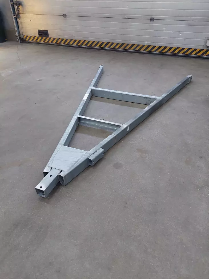 Vetoaisa Respo 750kg hitsattu - Peräkärryn aisat - 20777 - 1