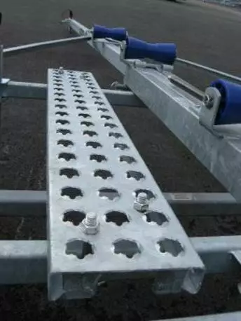 Venetrailerin k=C3=A4velysilta - Kävelysillat - 20428 - 1